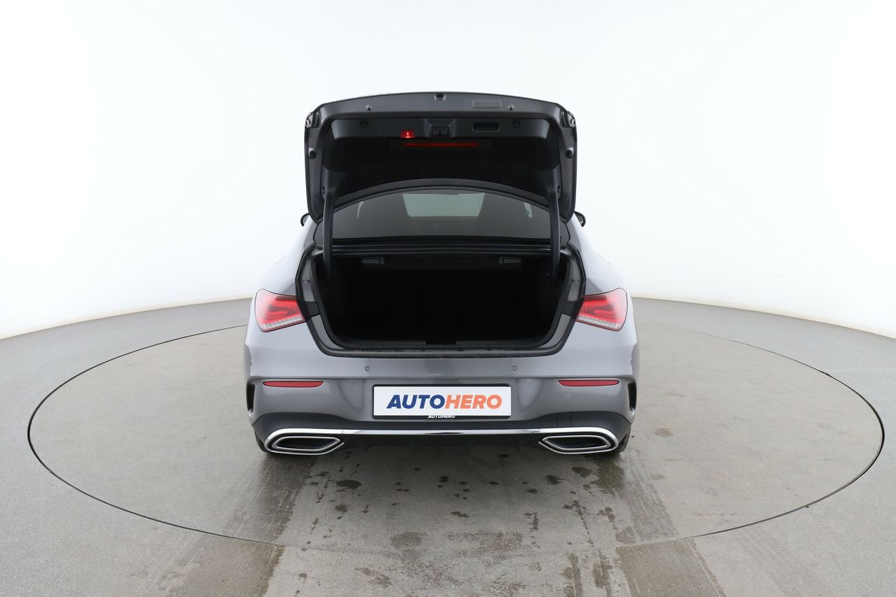Foto Mercedes-Benz Clase CLA 16