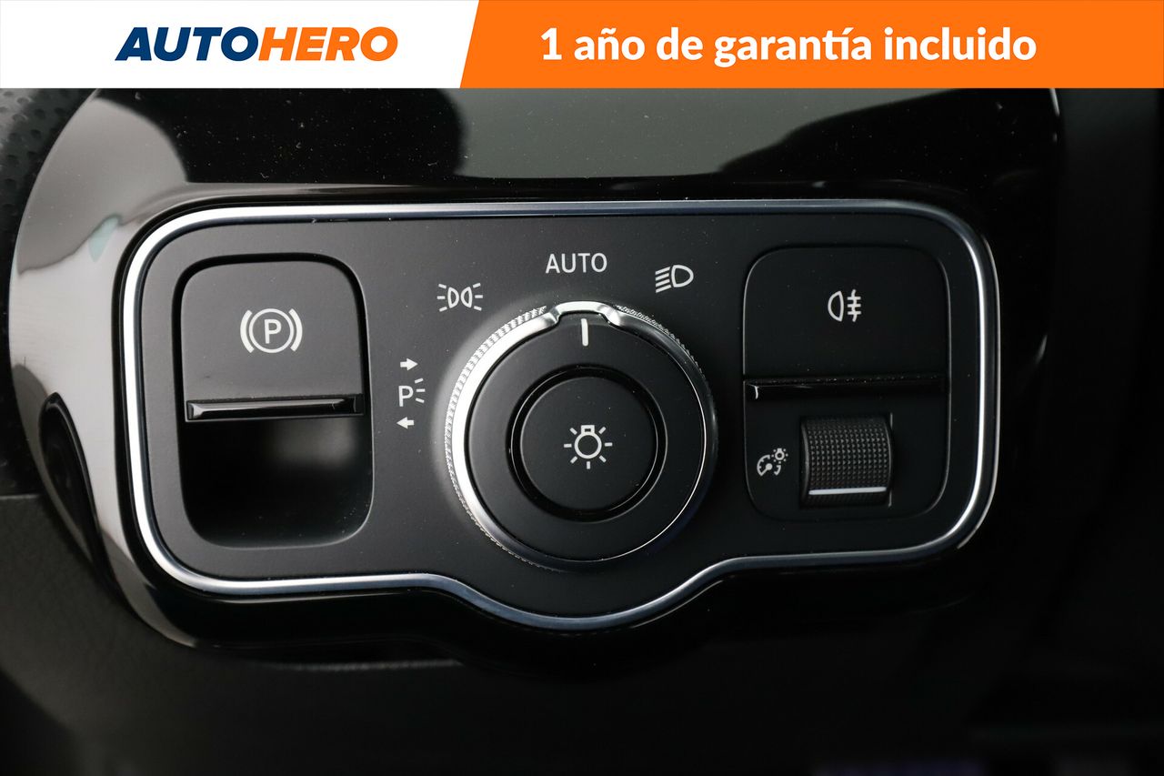 Foto Mercedes-Benz Clase CLA 27