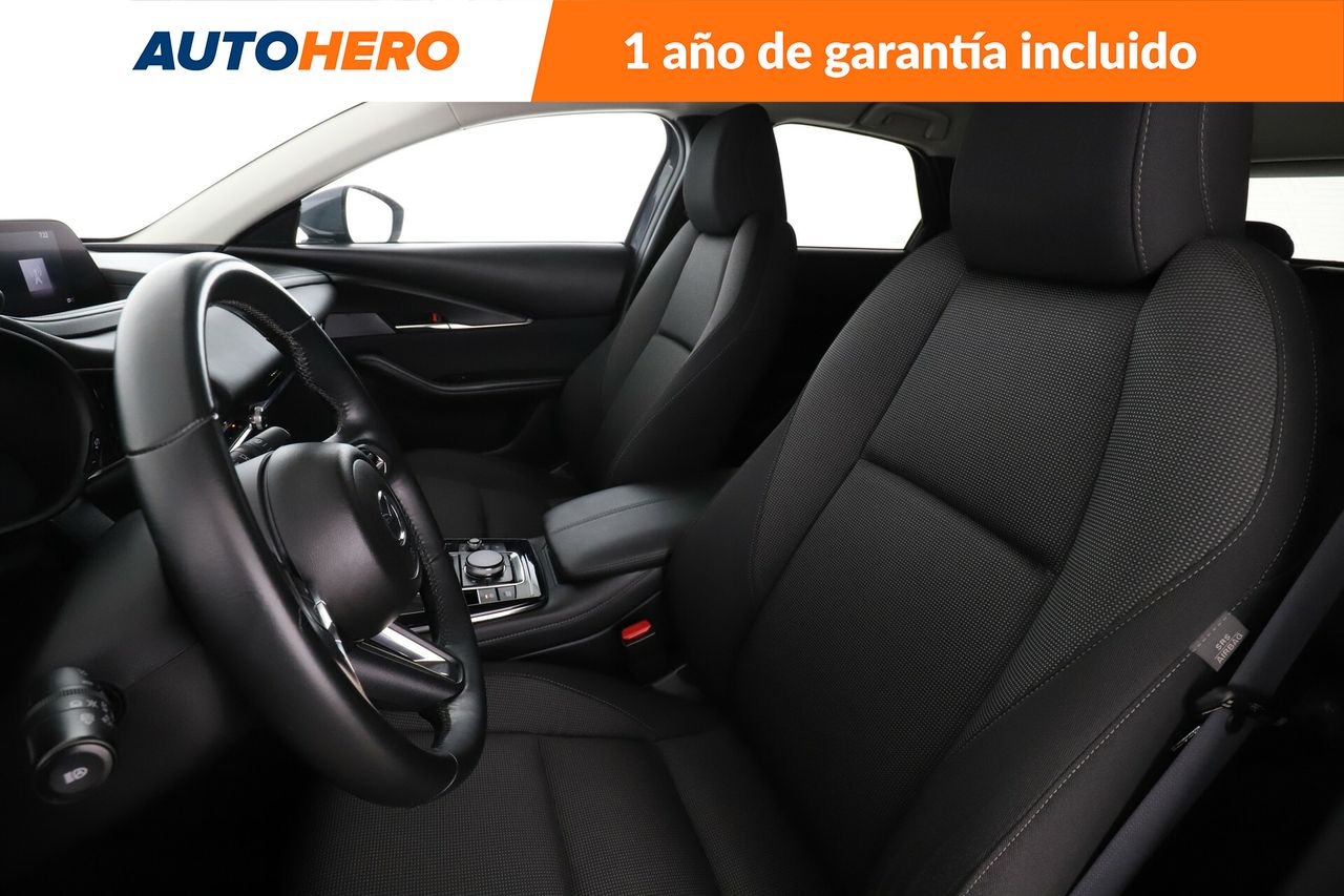 Foto Mazda CX-30 11