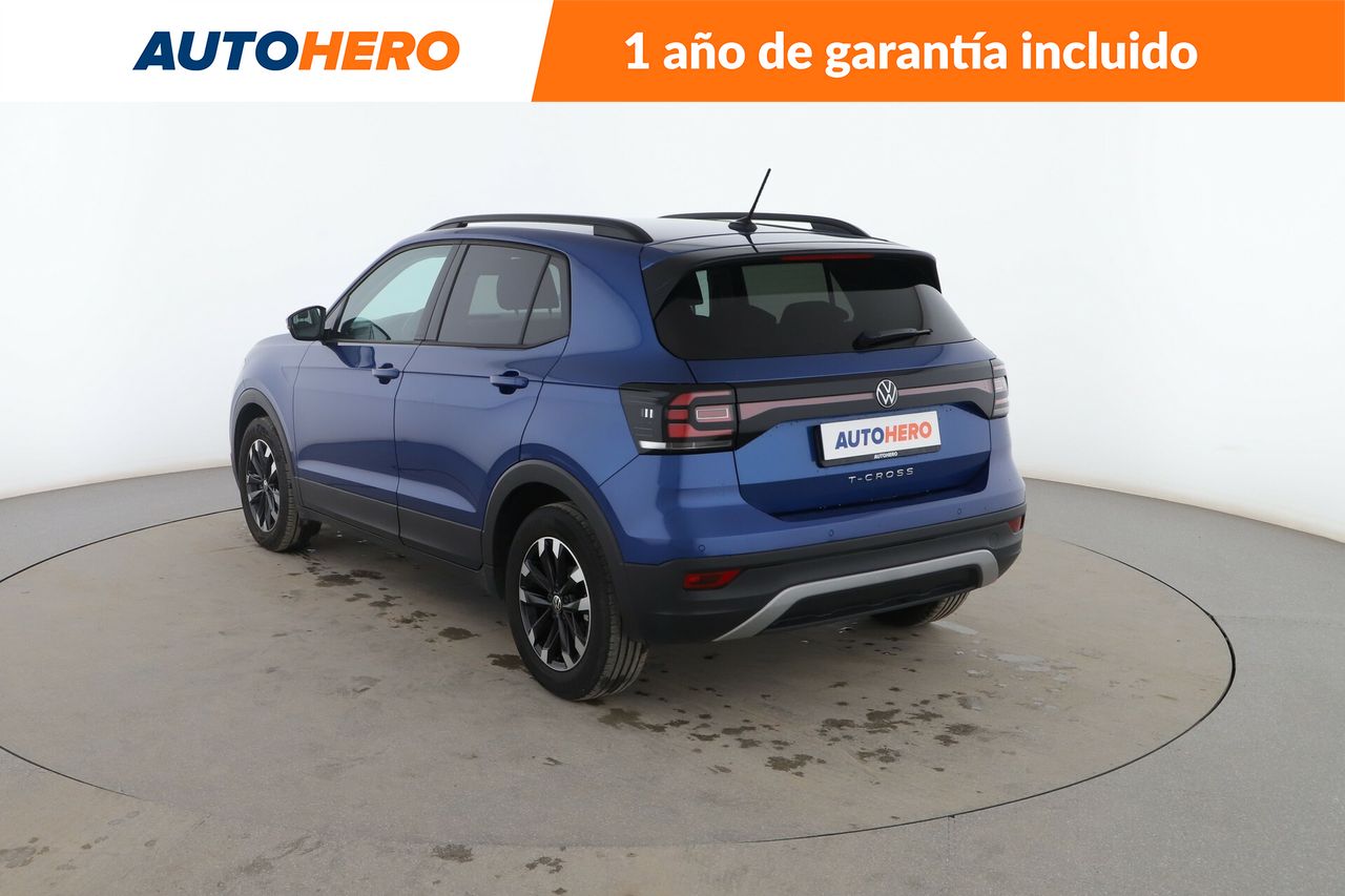 Foto Volkswagen T-Cross 4