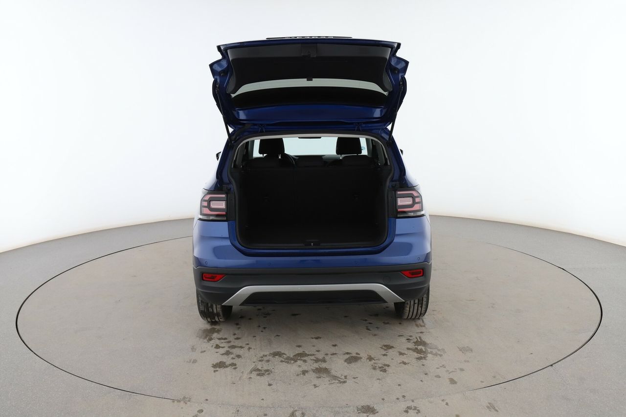 Foto Volkswagen T-Cross 17