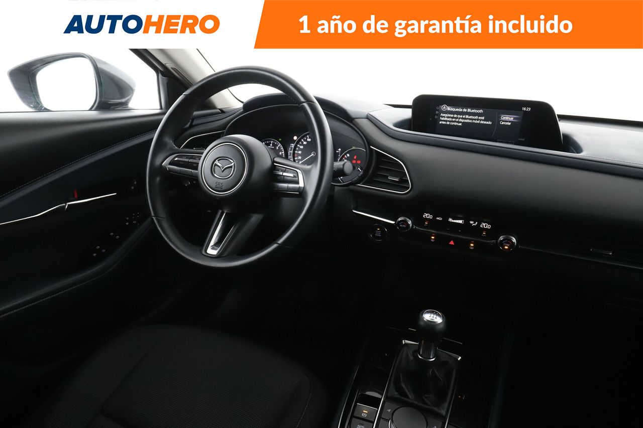 Foto Mazda CX-30 13