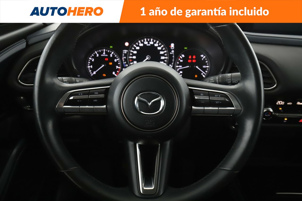Foto Mazda CX-30 19