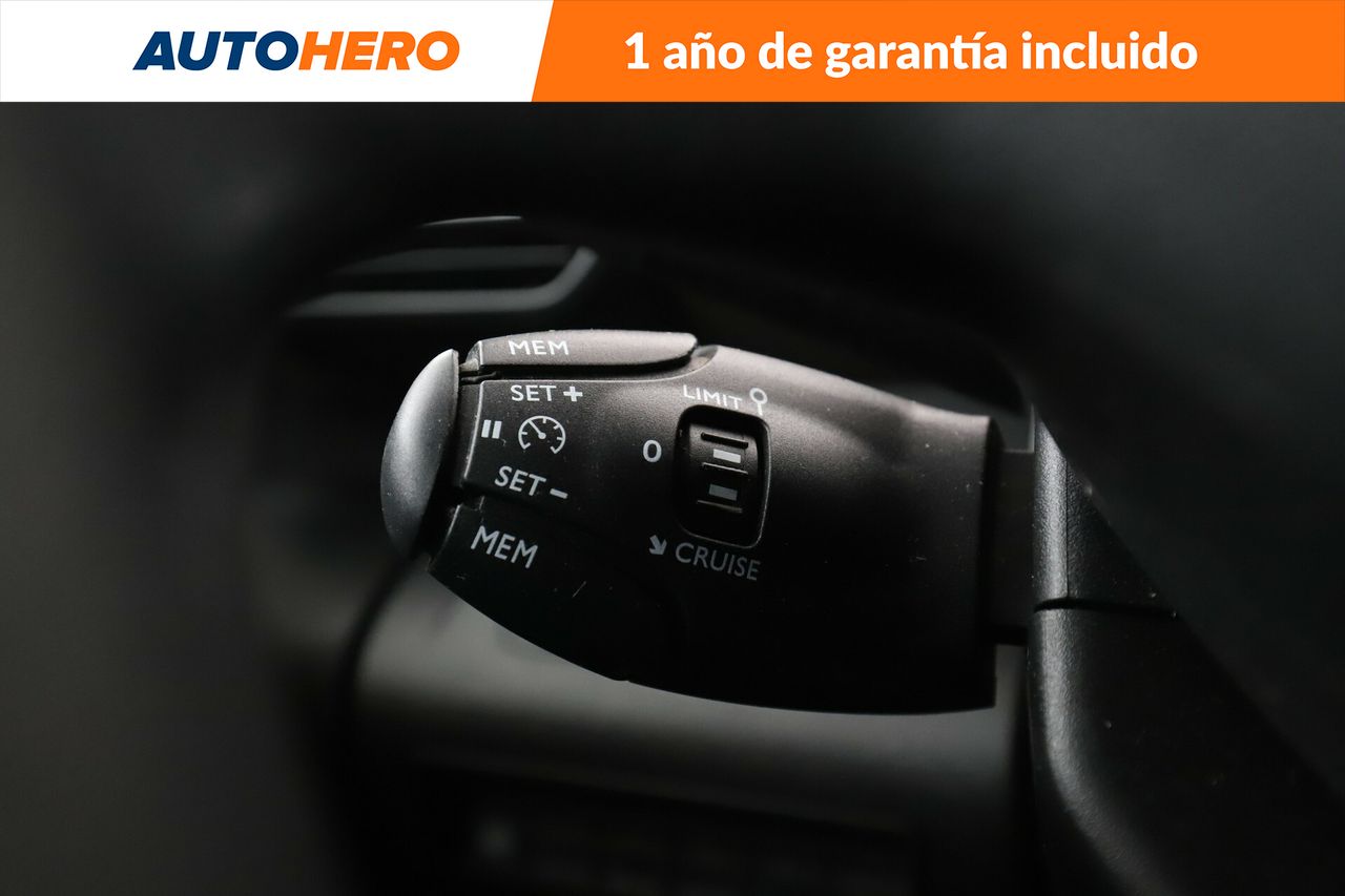 Foto Peugeot Rifter 24