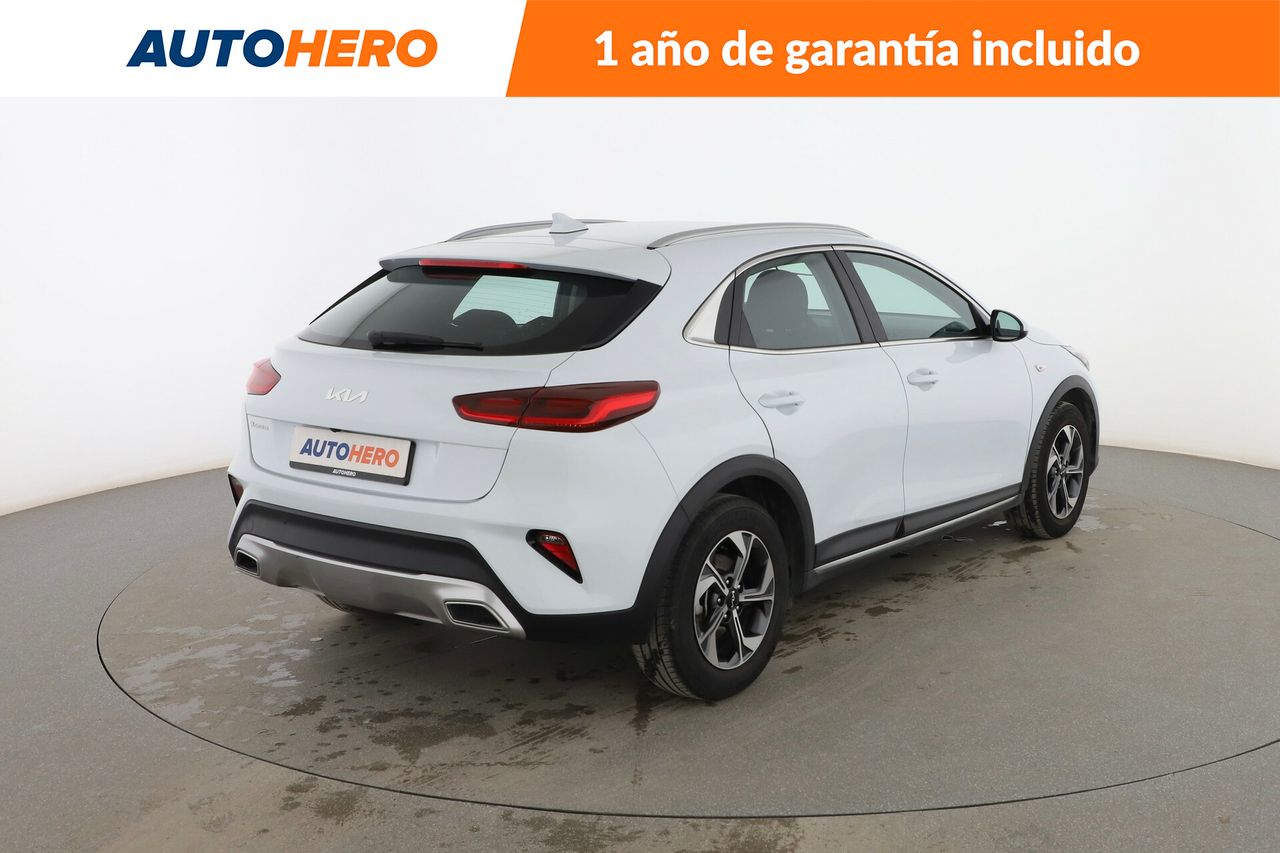 Foto Kia XCeed 6