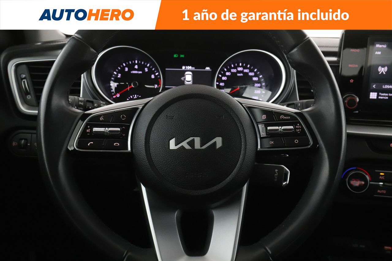 Foto Kia XCeed 20