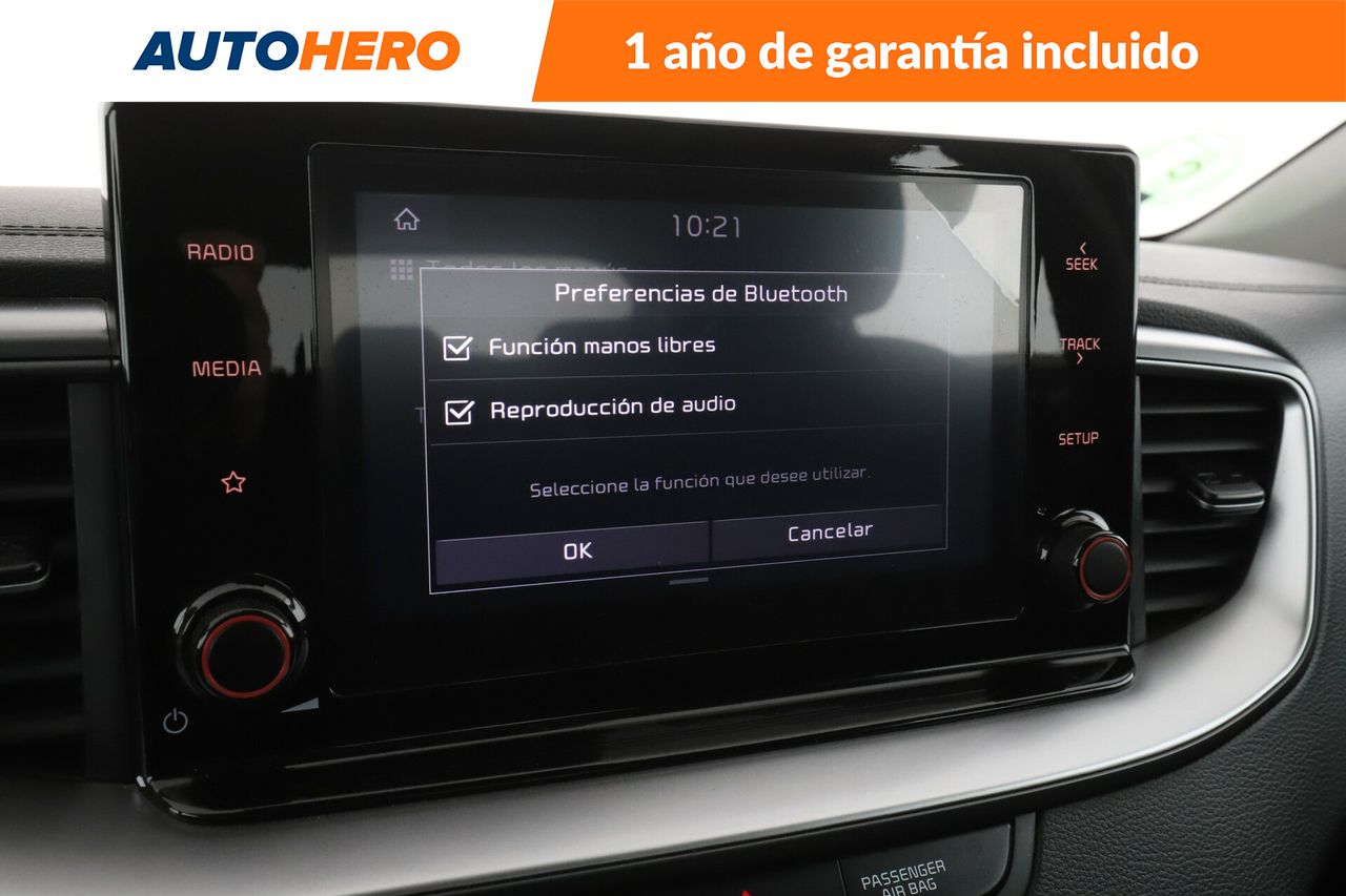 Foto Kia XCeed 27