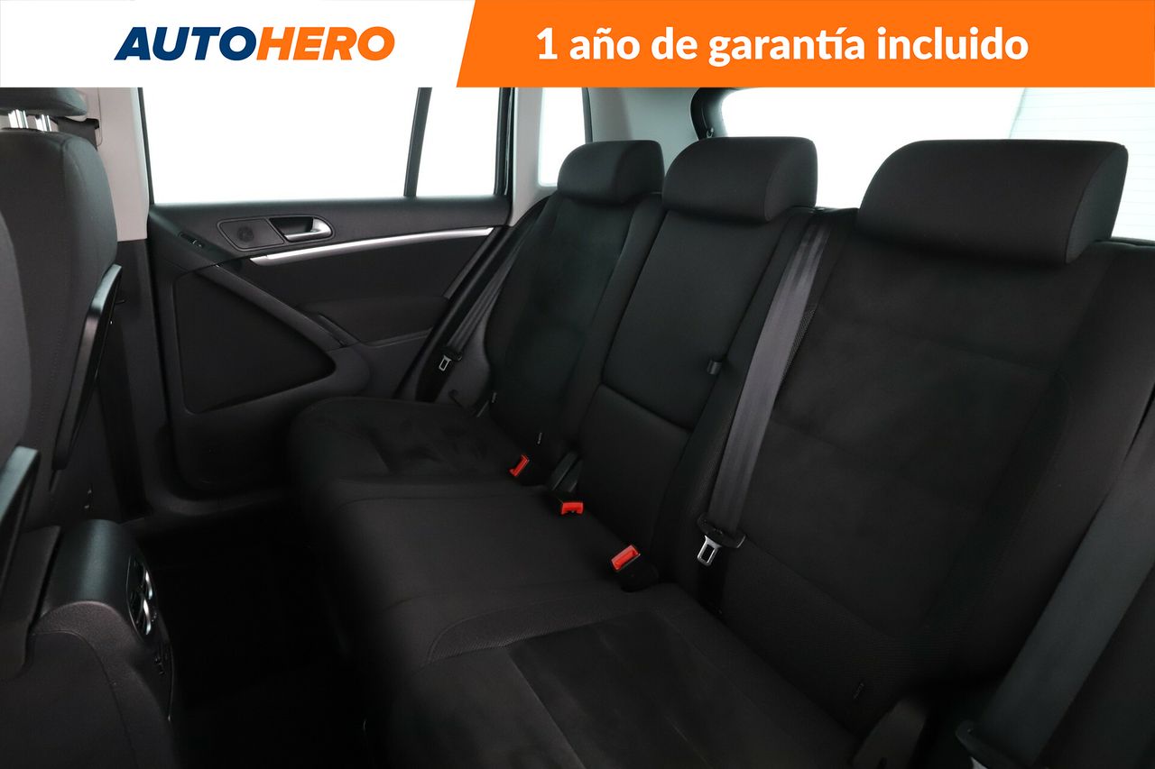 Foto Volkswagen Tiguan 14