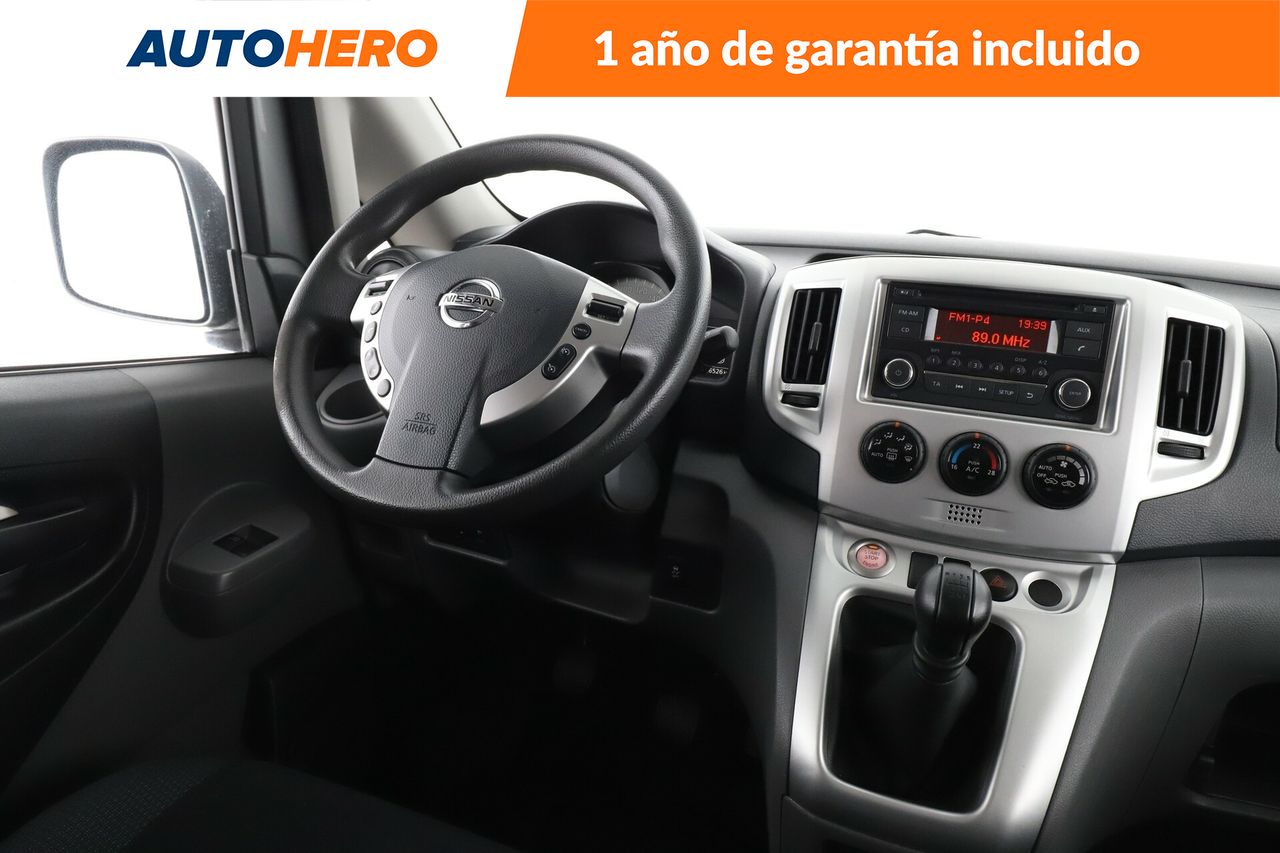 Foto Nissan NV200 13
