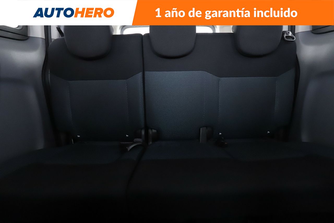 Foto Nissan NV200 15