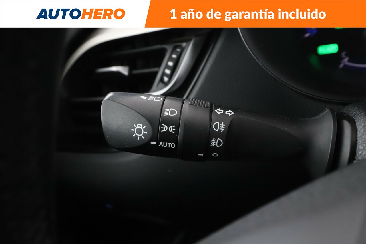 Foto Toyota C-HR 21