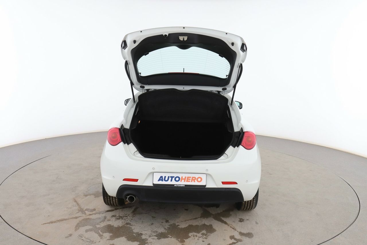 Foto Alfa Romeo Giulietta 16