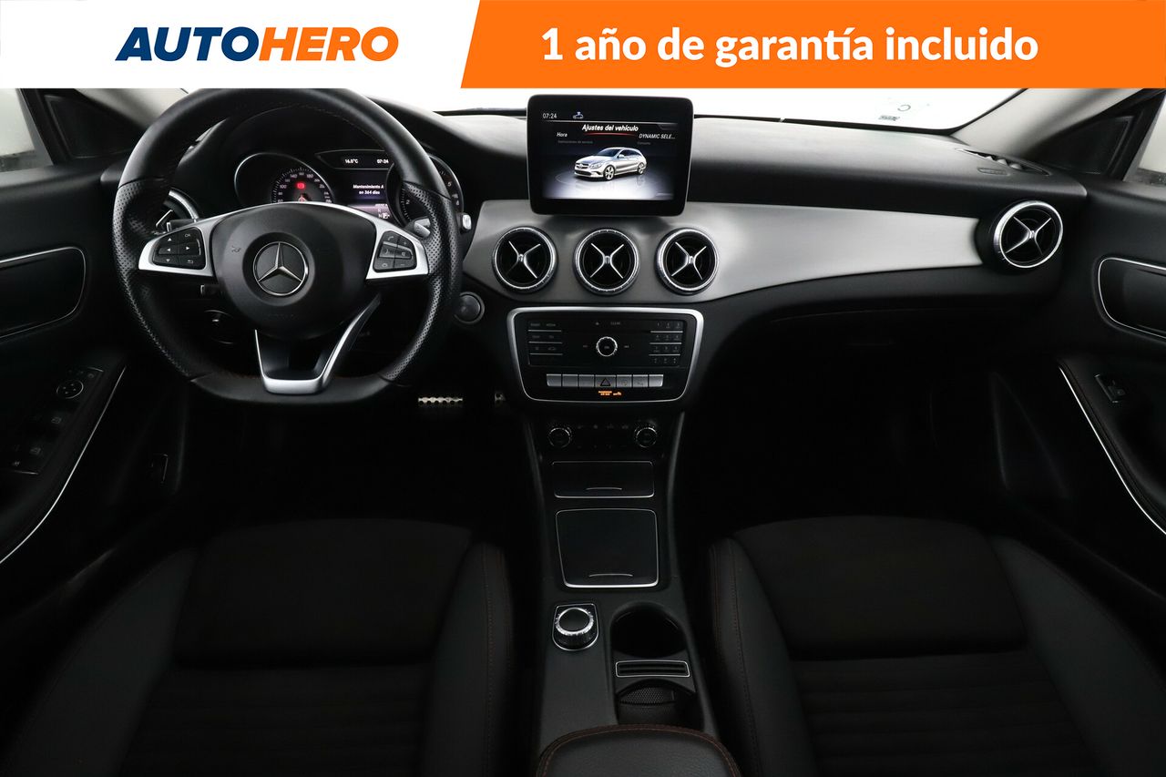 Foto Mercedes-Benz Clase CLA 12