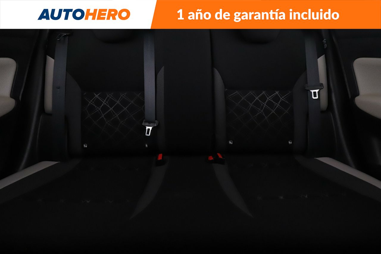 Foto Nissan Micra 16