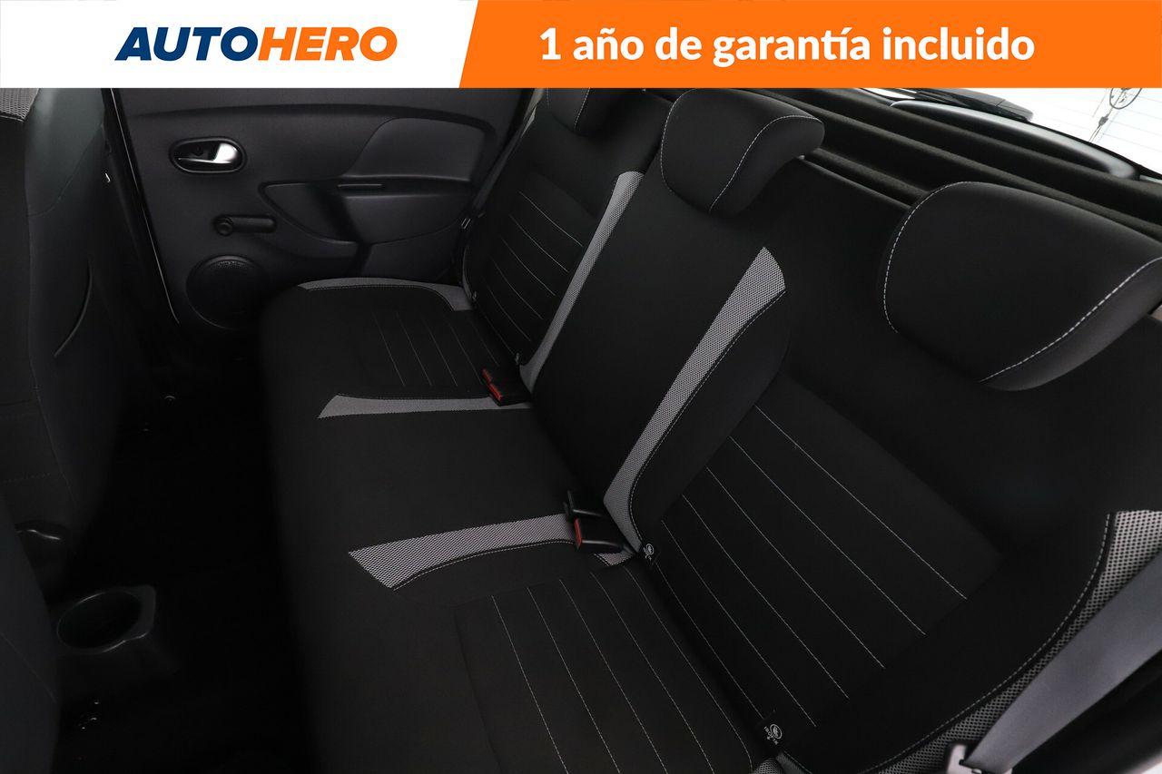 Foto Dacia Sandero 14