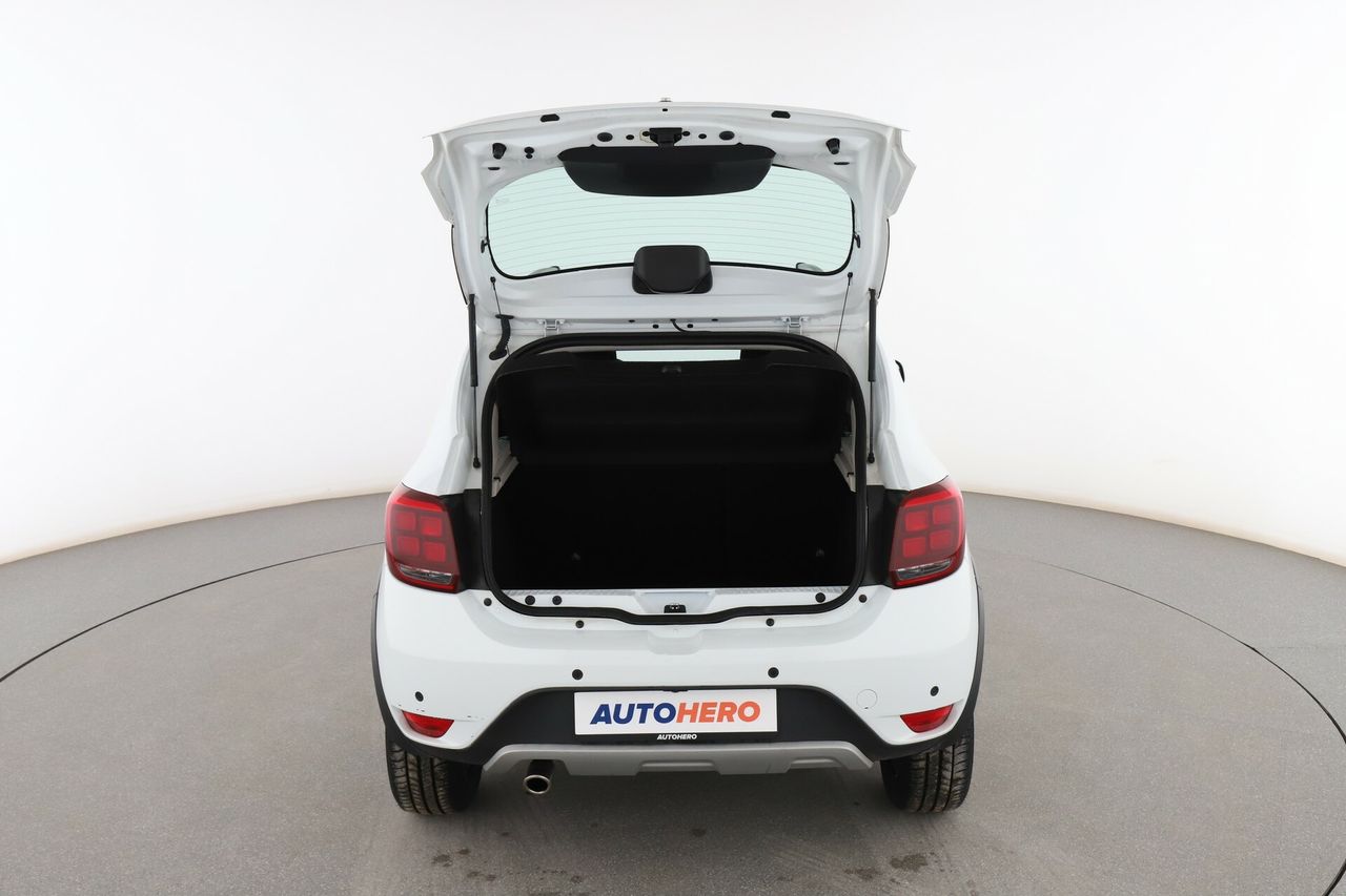 Foto Dacia Sandero 16