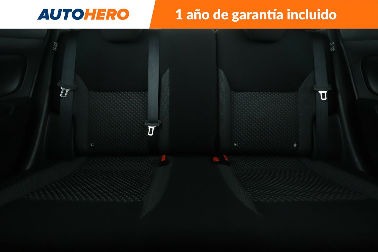 Foto Nissan Micra 15