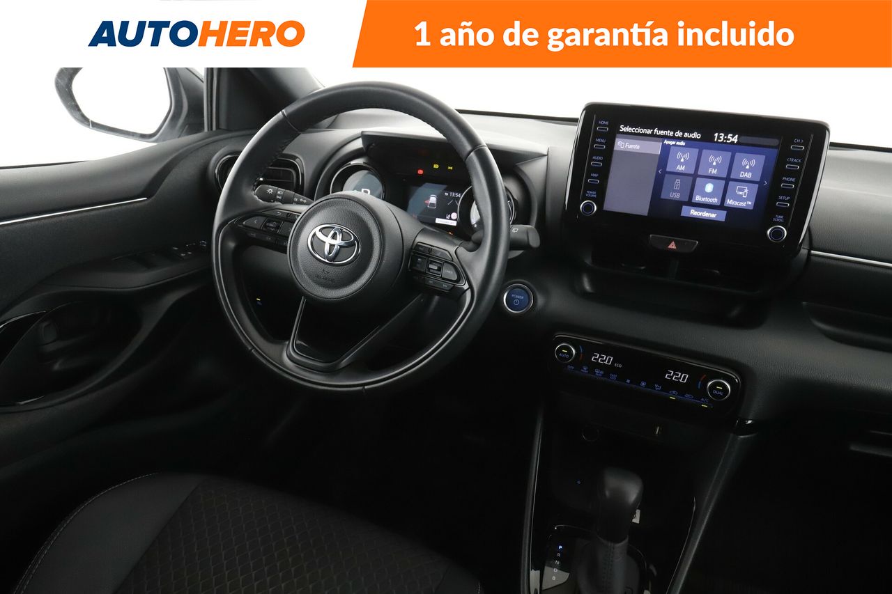 Foto Toyota Yaris 13