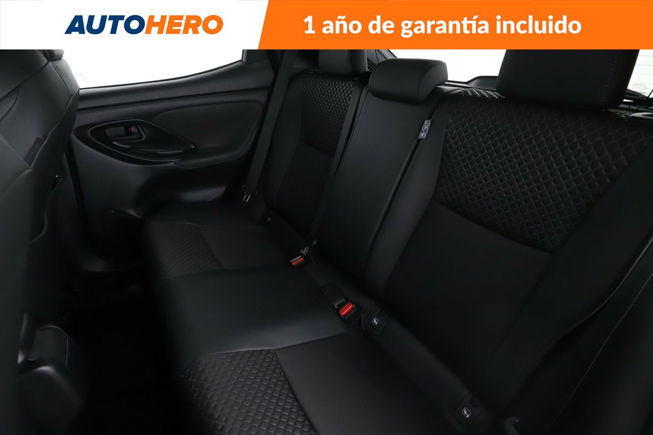 Foto Toyota Yaris 14