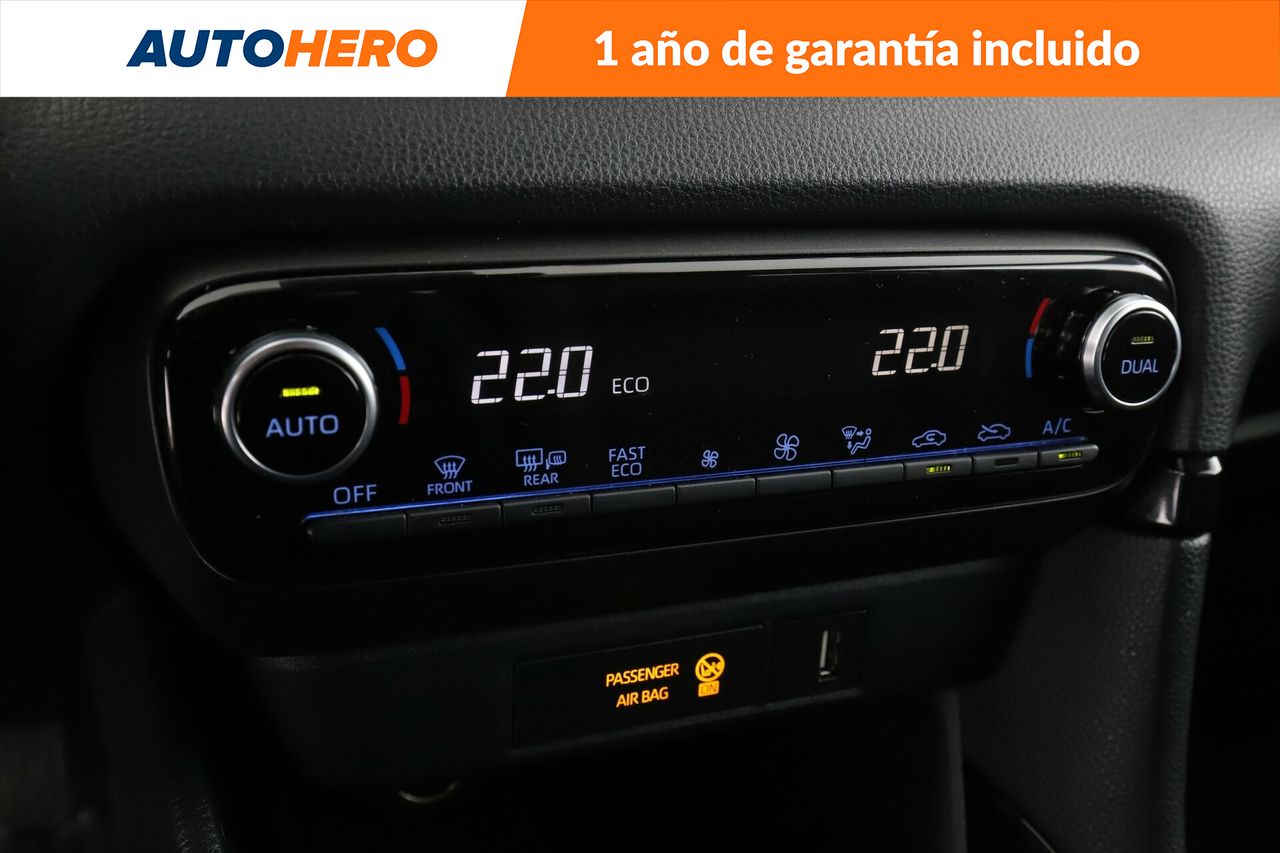 Foto Toyota Yaris 21