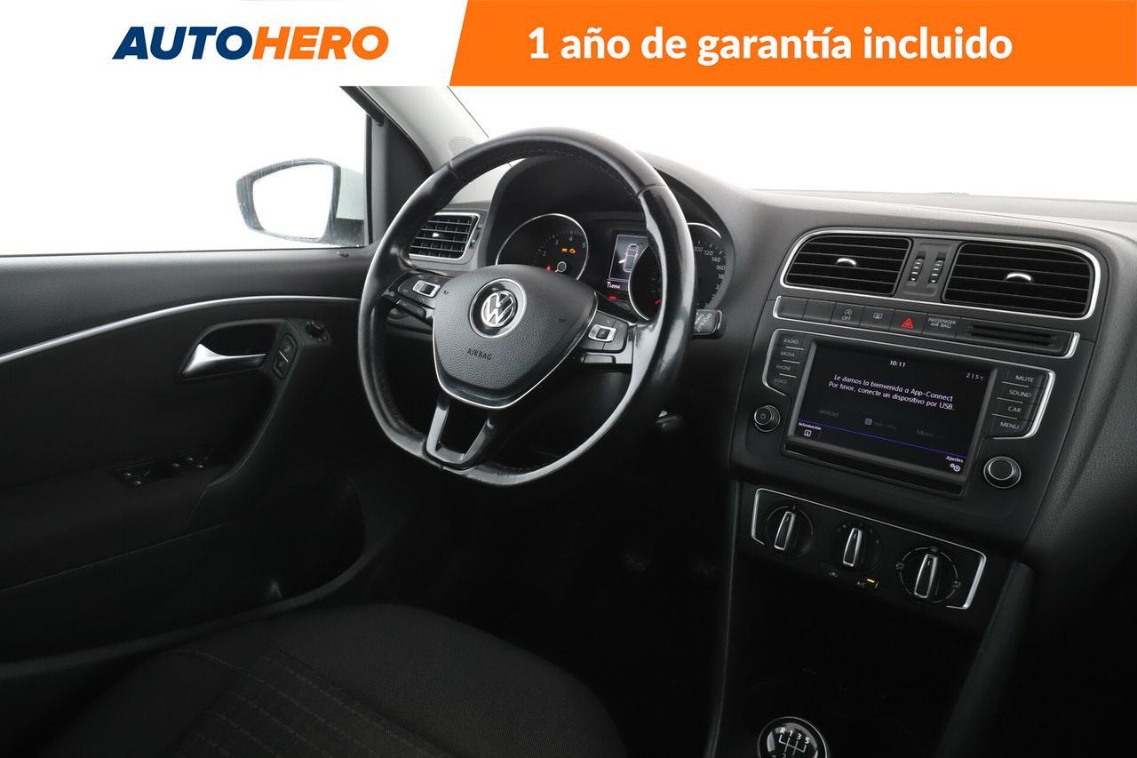 Foto Volkswagen Polo 13