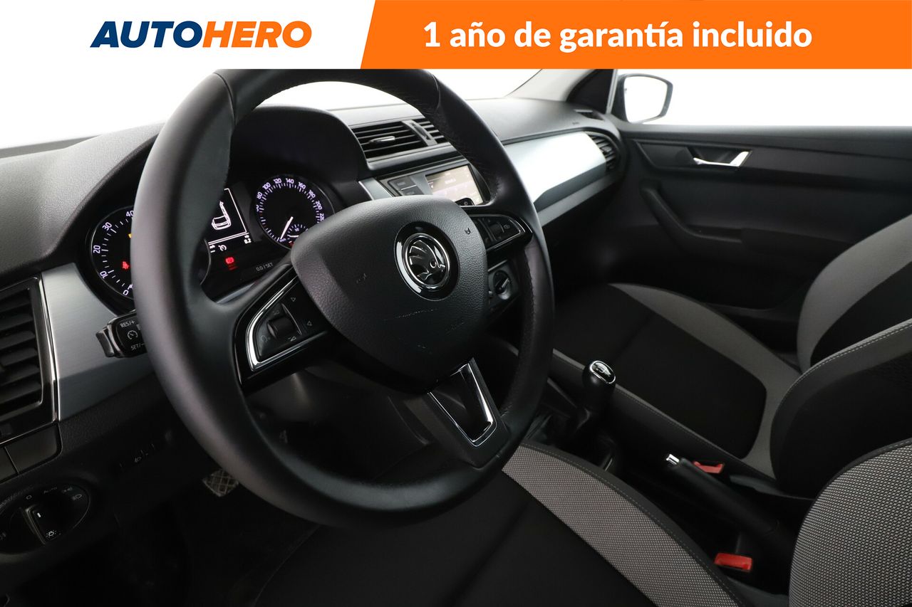 Foto Skoda Fabia 11