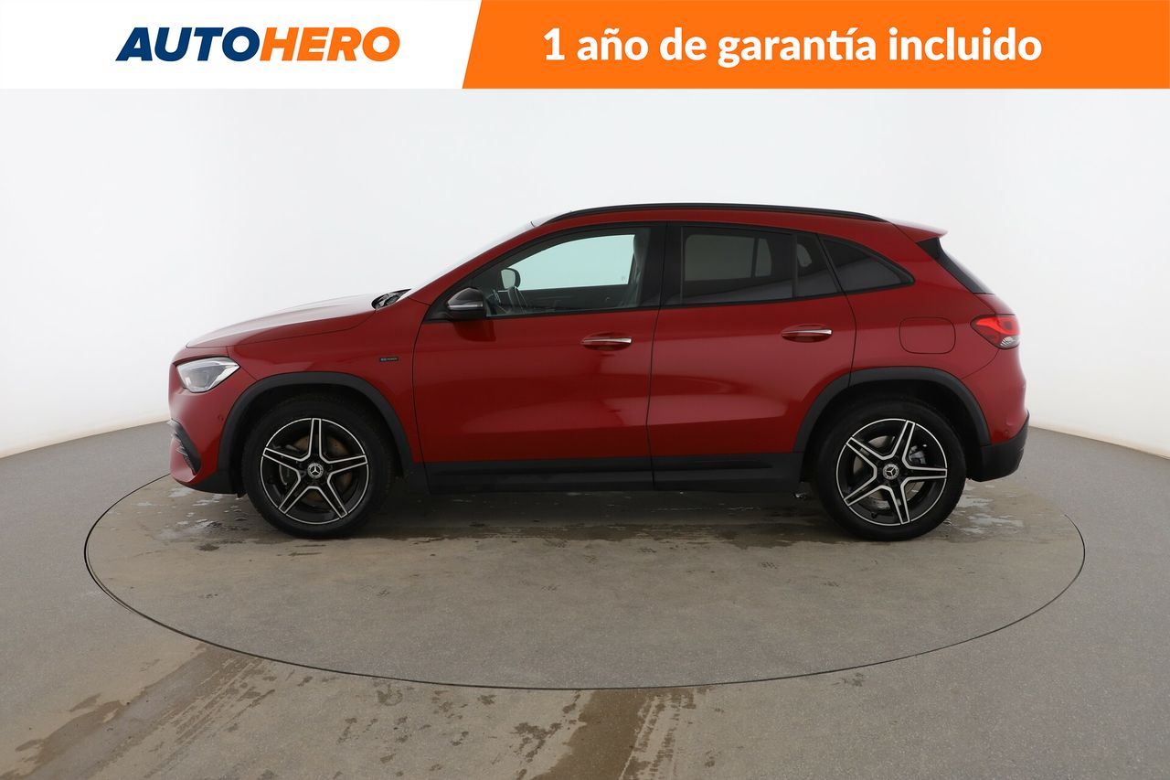 Foto Mercedes-Benz Clase GLA 2