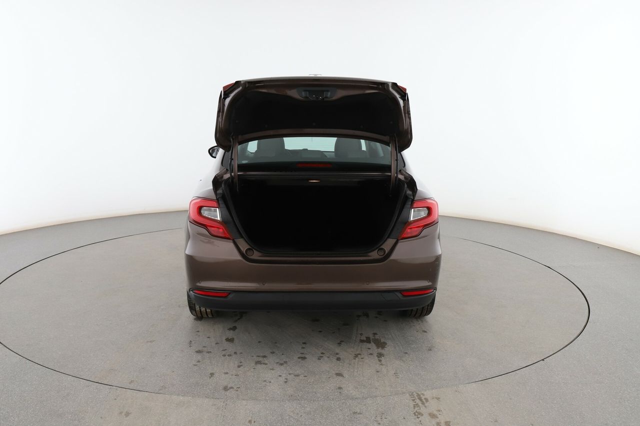 Foto Fiat Tipo 16