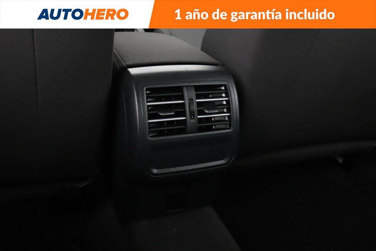 Foto Volkswagen Passat 21