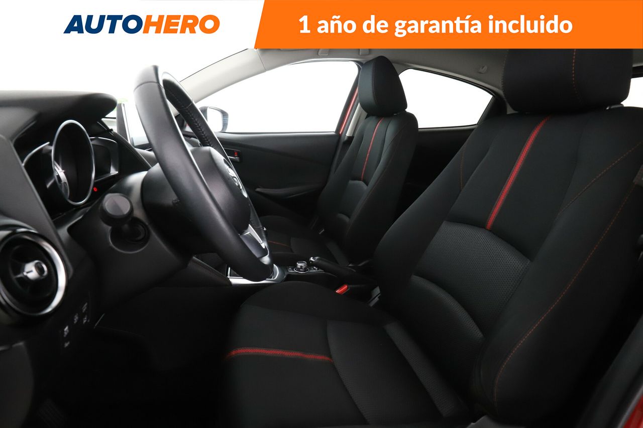 Foto Mazda Mazda2 10