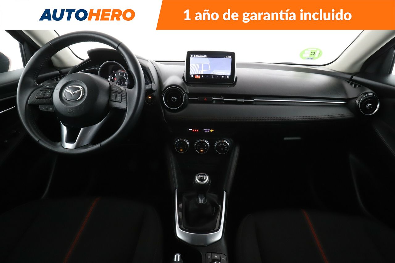 Foto Mazda Mazda2 12