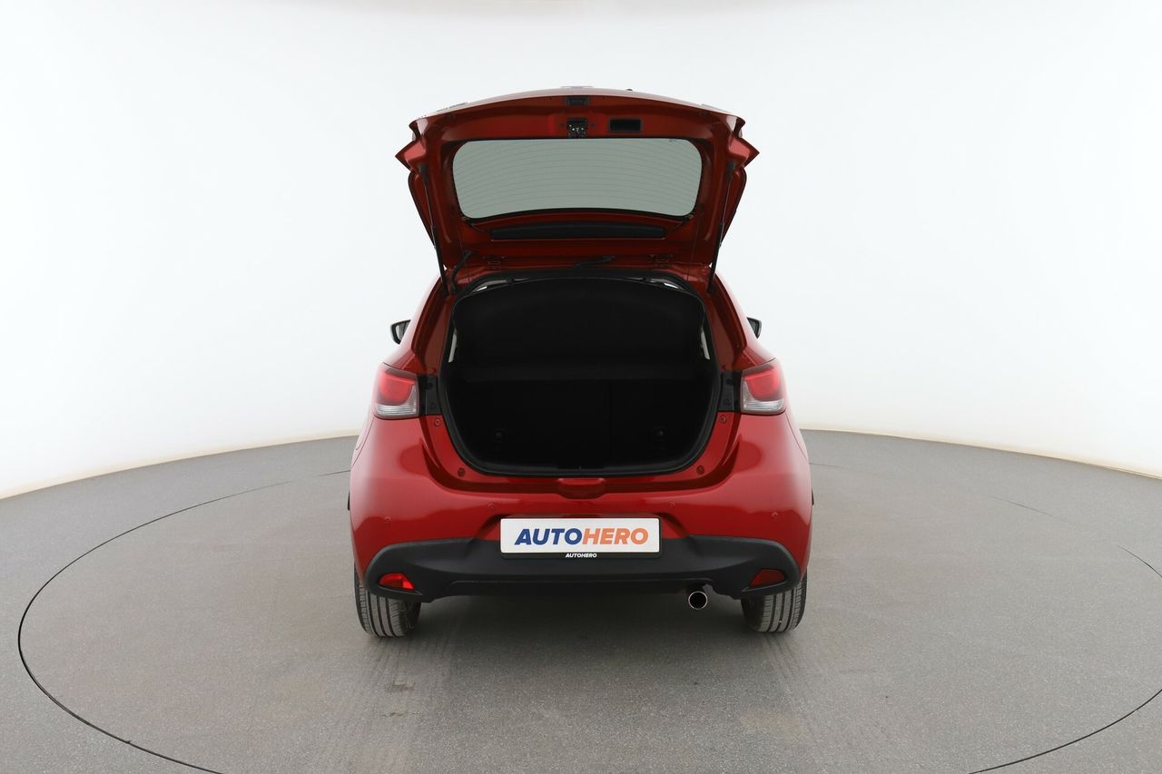 Foto Mazda Mazda2 16