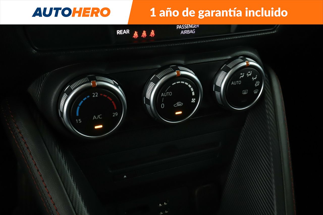 Foto Mazda Mazda2 24