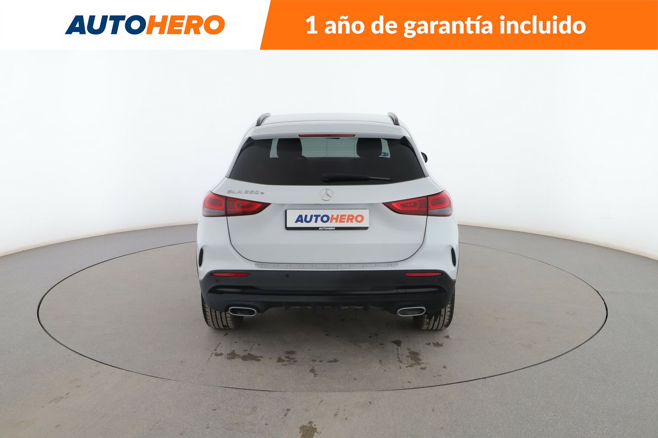 Foto Mercedes-Benz Clase GLA 4