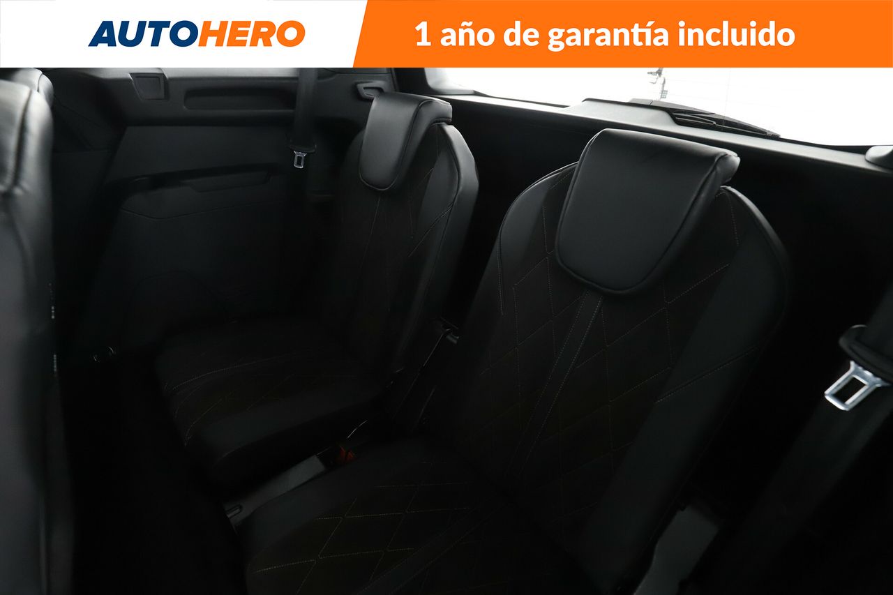 Foto Peugeot 5008 21