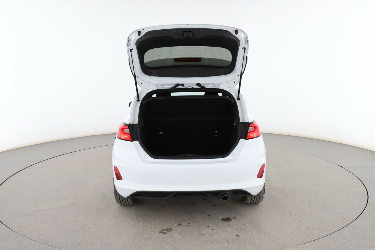 Foto Ford Fiesta 16