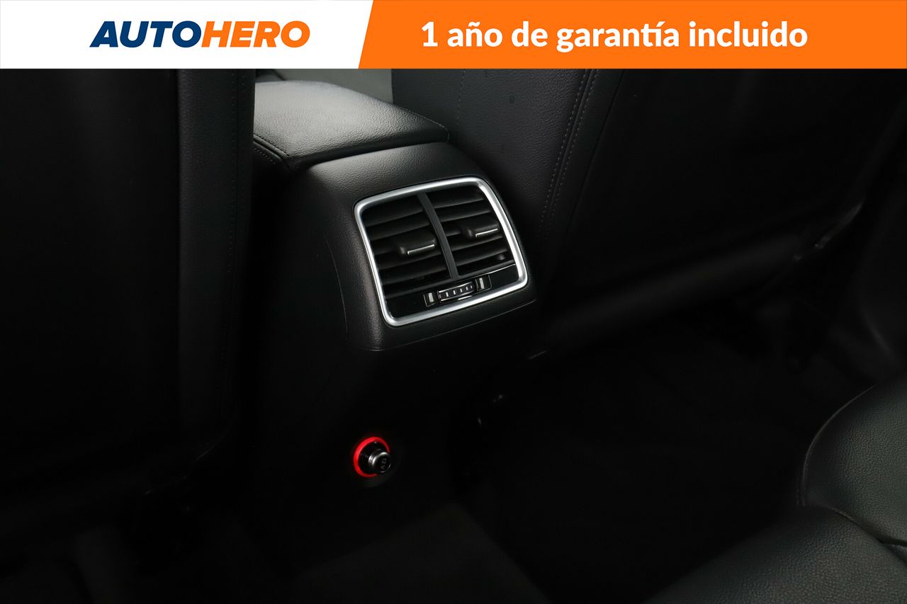 Foto Audi Q3 28