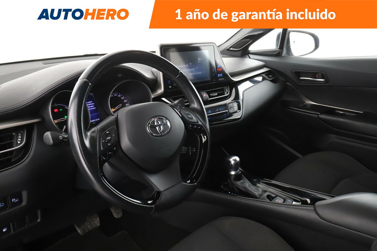 Foto Toyota C-HR 11