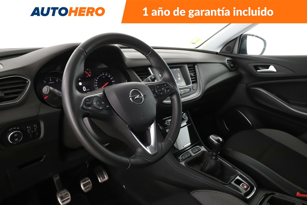 Foto Opel Grandland X 11