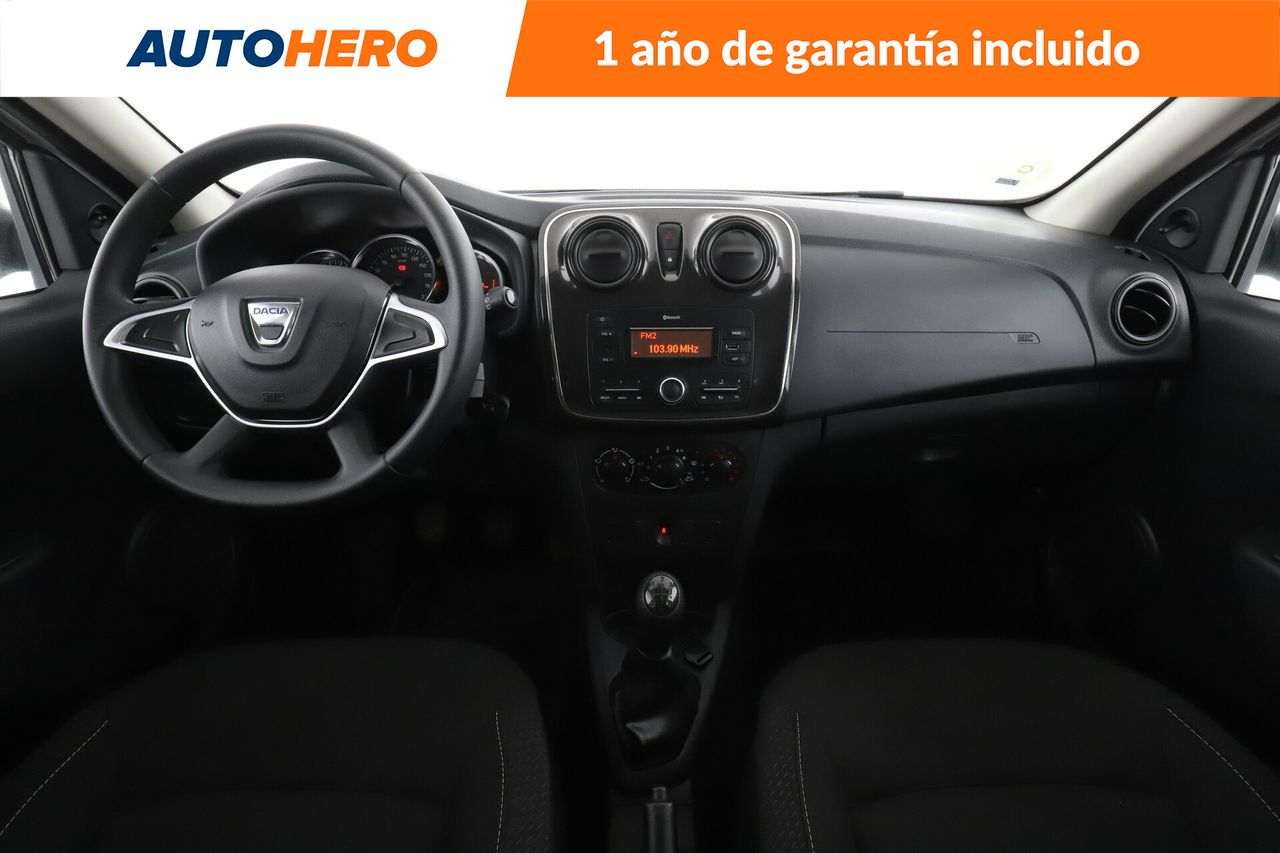 Foto Dacia Sandero 12
