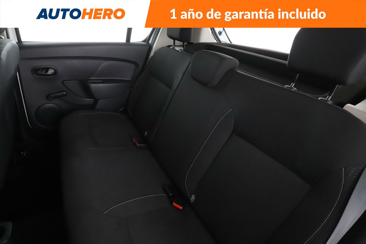 Foto Dacia Sandero 14