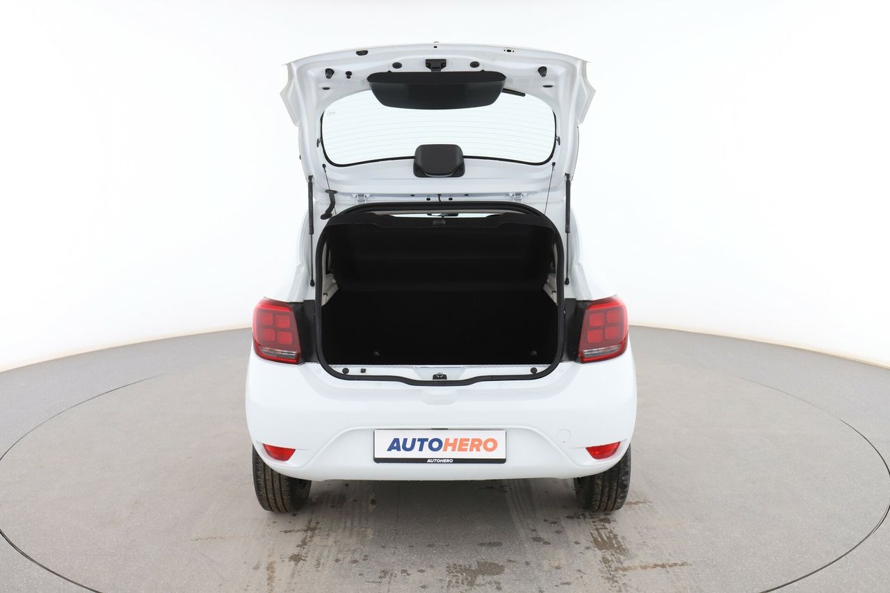 Foto Dacia Sandero 16