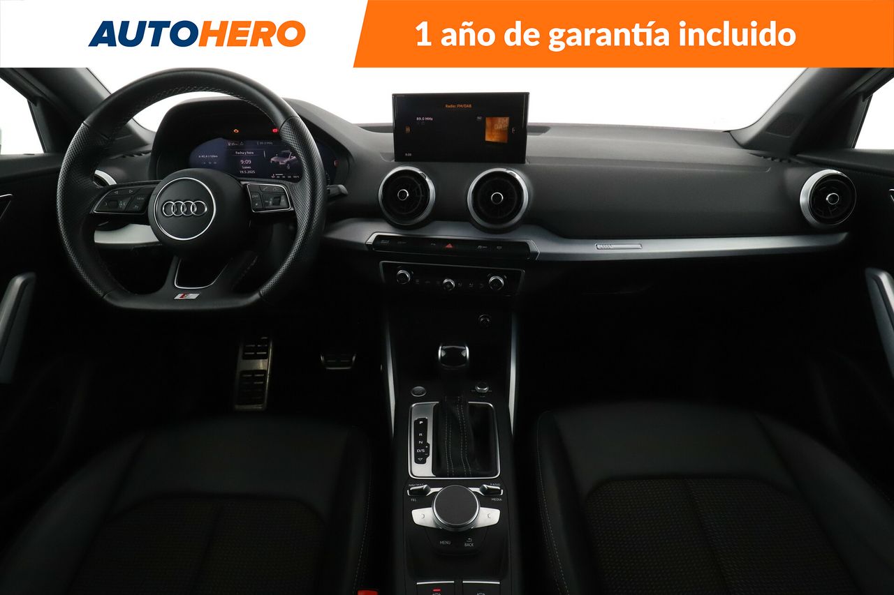 Foto Audi Q2 12