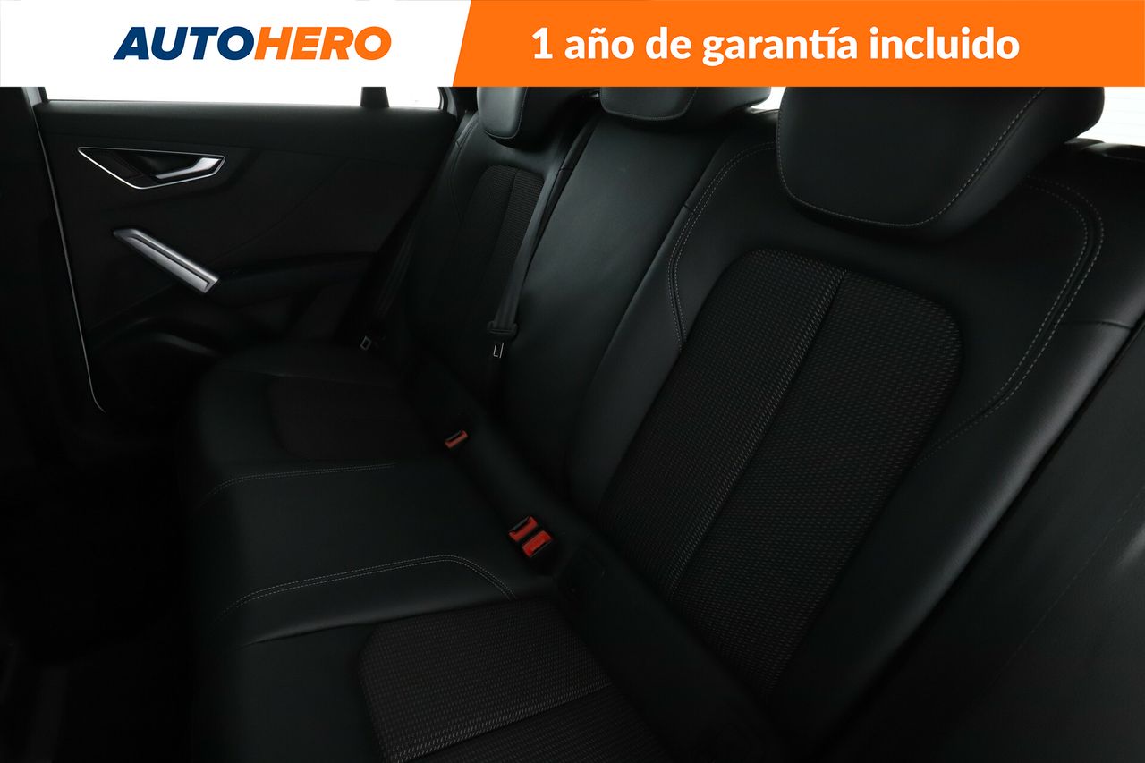 Foto Audi Q2 14