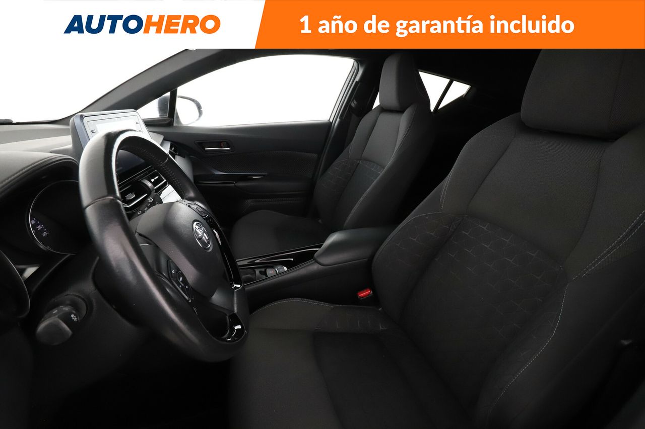 Foto Toyota C-HR 10