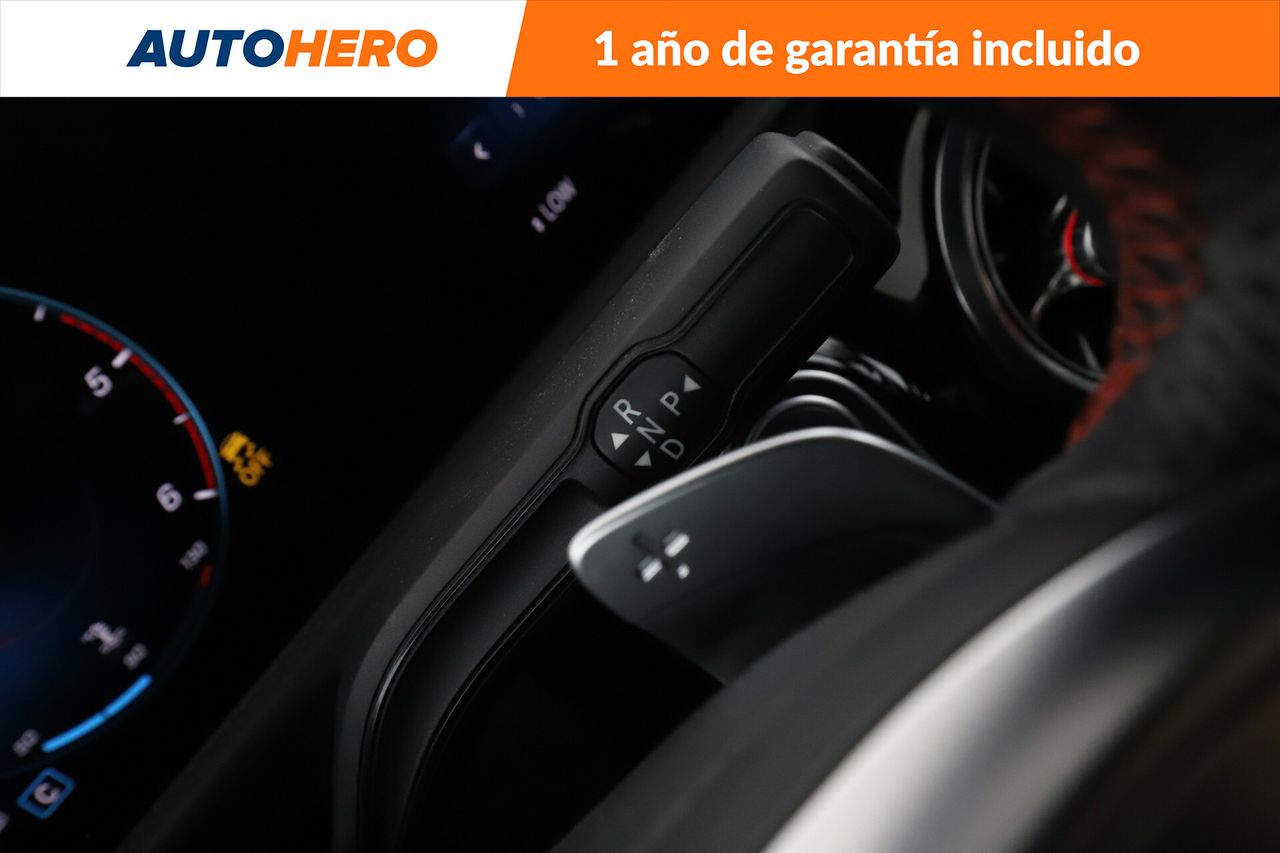 Foto Mercedes-Benz Clase CLA 26