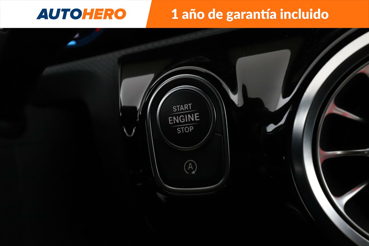 Foto Mercedes-Benz Clase CLA 28