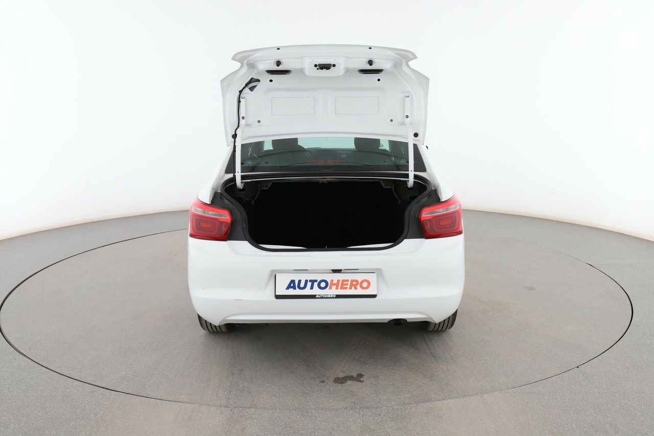 Foto Citroën C-Elysèe 17