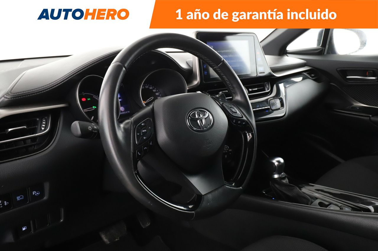 Foto Toyota C-HR 11