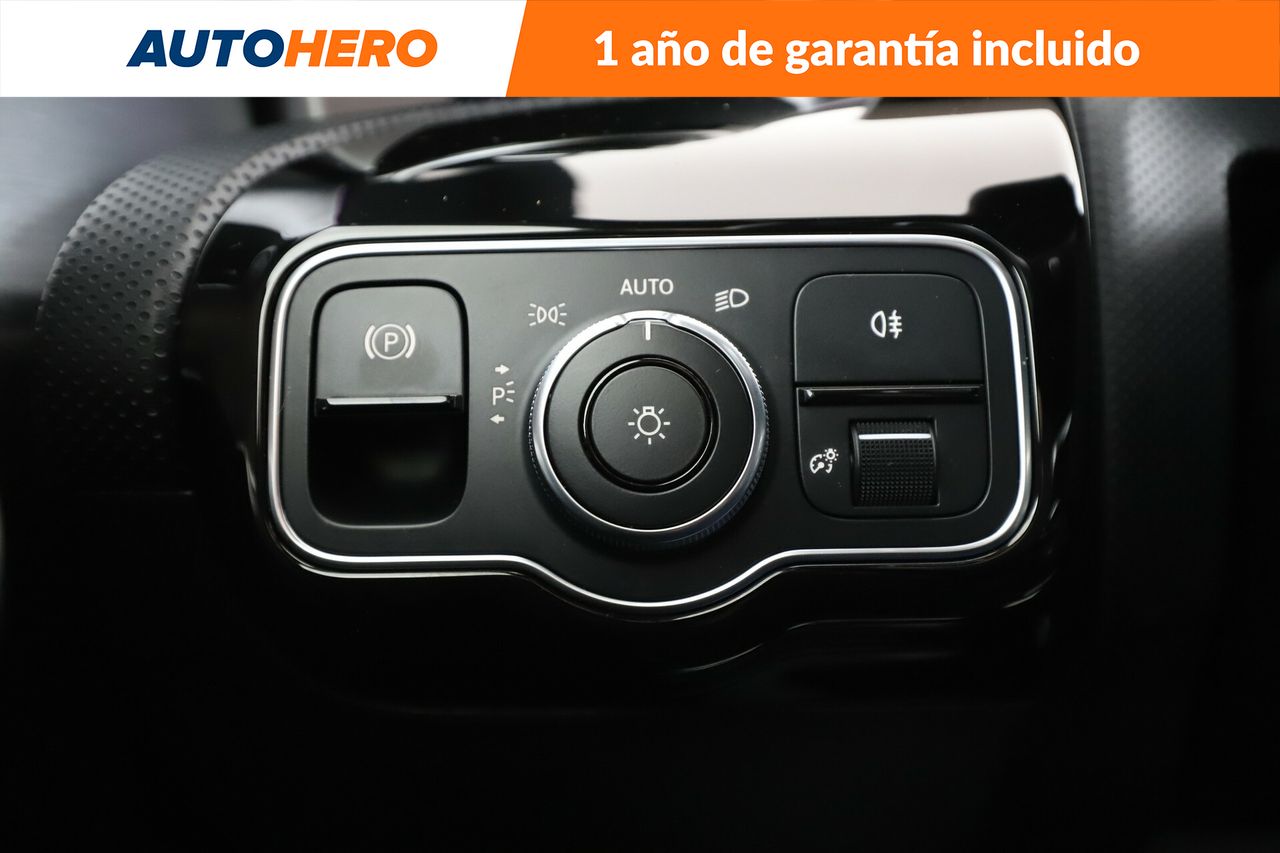 Foto Mercedes-Benz Clase CLA 24